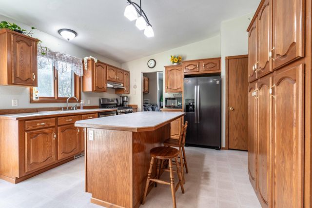 33003 County Hwy 27, Erhard, MN 56534