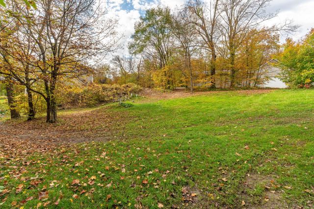 33003 County Hwy 27, Erhard, MN 56534