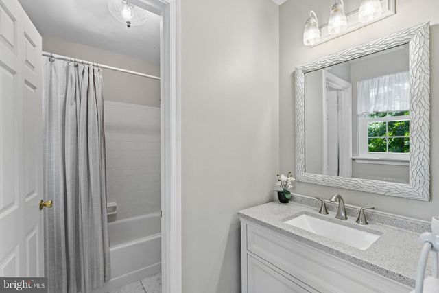 281 KINGS COLLEGE CT, Arnold, MD 21012