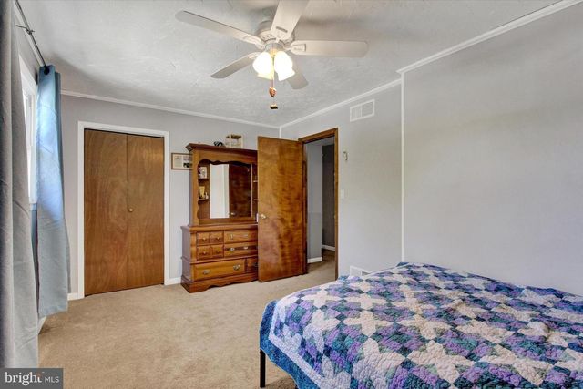 103 EDWARD ST, Hanover, PA 17331