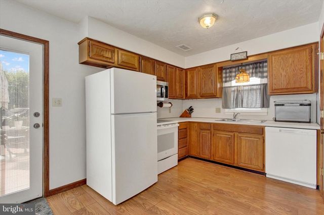 103 EDWARD ST, Hanover, PA 17331
