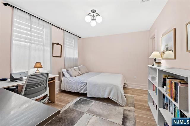 966 Summit Avenue 1, Jersey City, NJ 07307