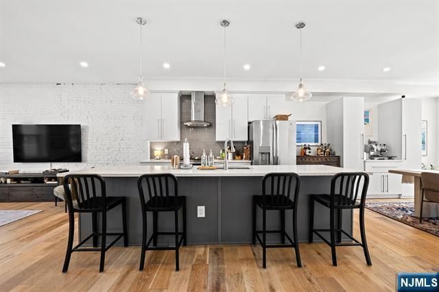 966 Summit Avenue 1, Jersey City, NJ 07307