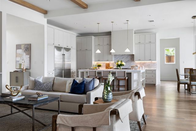 4207 Valley Ridge Road, Dallas, TX 75220