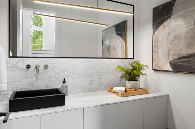 4207 Valley Ridge Road, Dallas, TX 75220