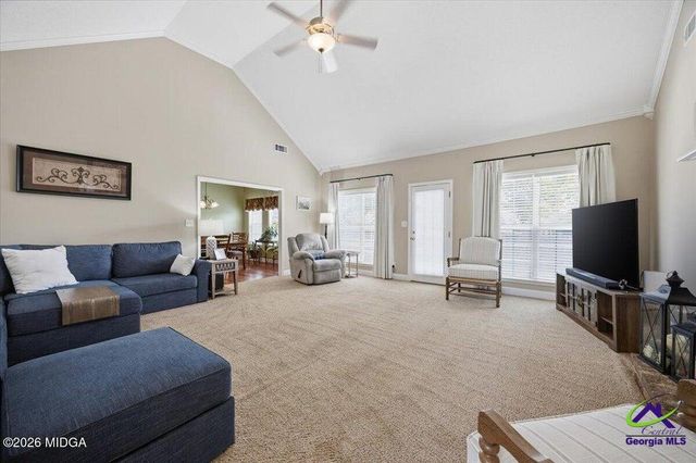 411 Dixieland Drive, Byron, GA 31008