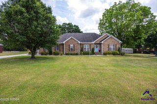 411 Dixieland Drive, Byron, GA 31008