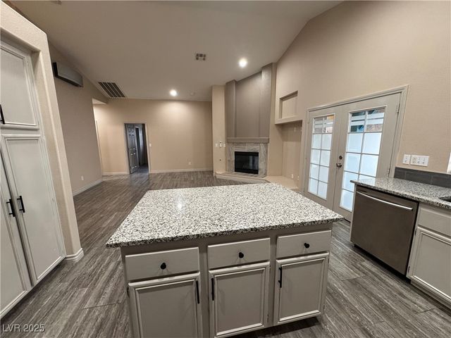 2503 Hollow Oak Avenue, North Las Vegas, NV 89031