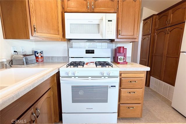 69801 Ramon 319, Cathedral City, CA 92234