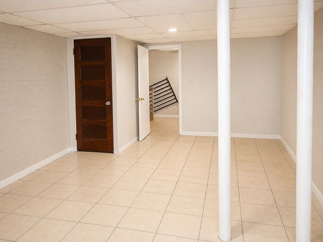 56 Marlborough St, Chelsea, MA 02150