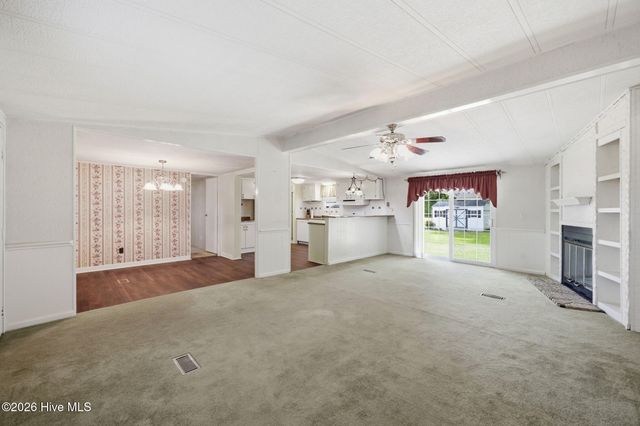 3526 Red Tip Lane, Farmville, NC 27828