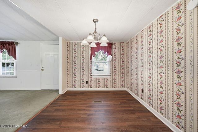 3526 Red Tip Lane, Farmville, NC 27828