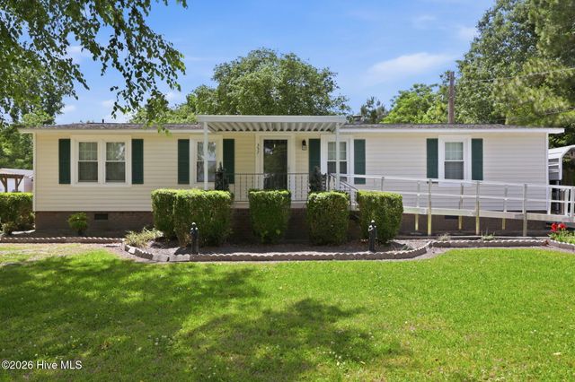 3526 Red Tip Lane, Farmville, NC 27828