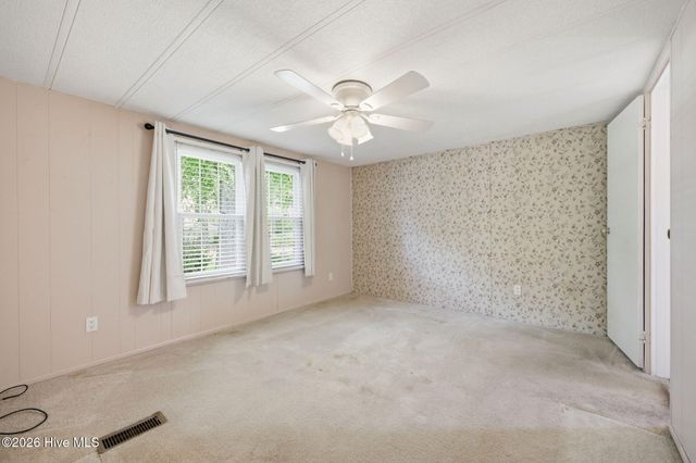 3526 Red Tip Lane, Farmville, NC 27828