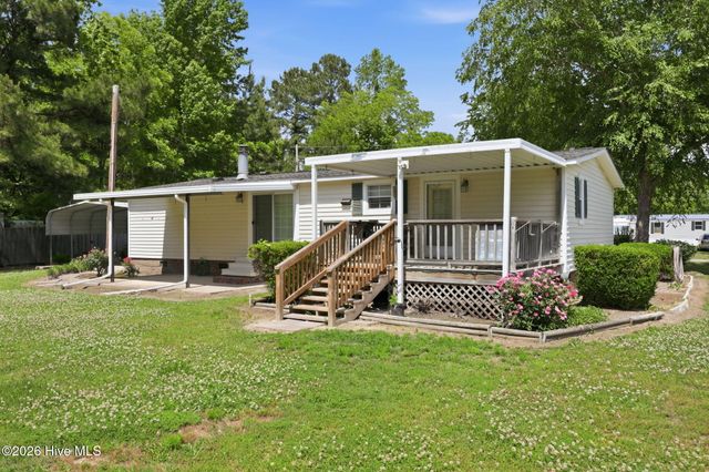 3526 Red Tip Lane, Farmville, NC 27828