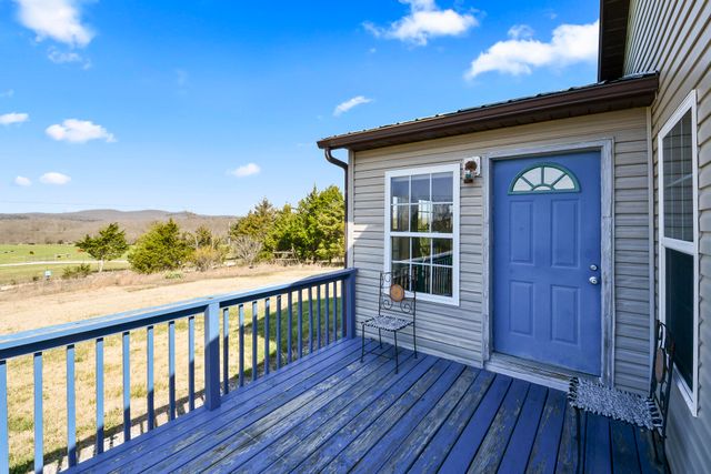 Rr1 Box 335 County Road 509 Road, Ava, MO 65608