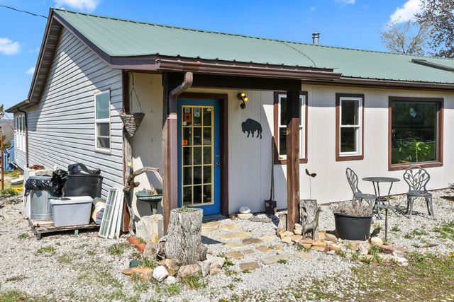 Rr1 Box 335 County Road 509 Road, Ava, MO 65608