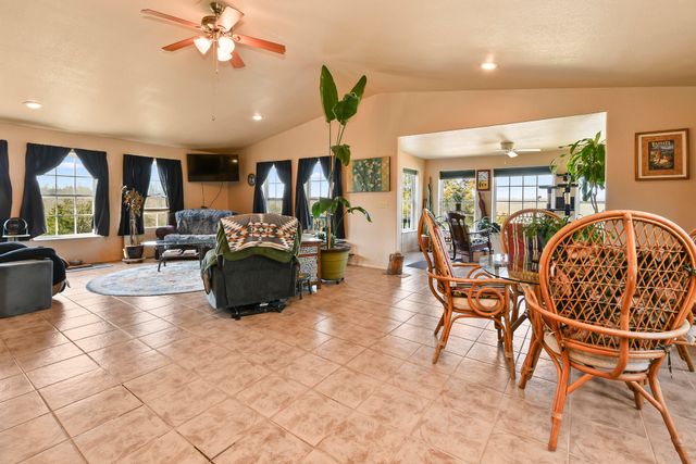 Rr1 Box 335 County Road 509 Road, Ava, MO 65608