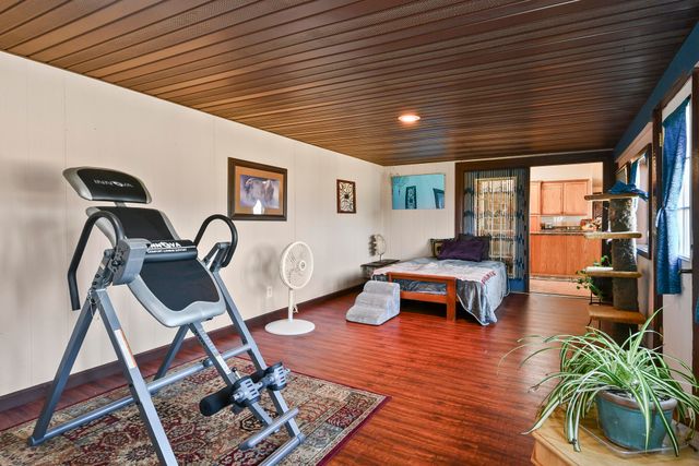 Rr1 Box 335 County Road 509 Road, Ava, MO 65608