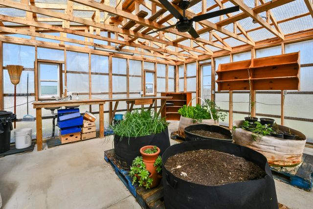 Rr1 Box 335 County Road 509 Road, Ava, MO 65608