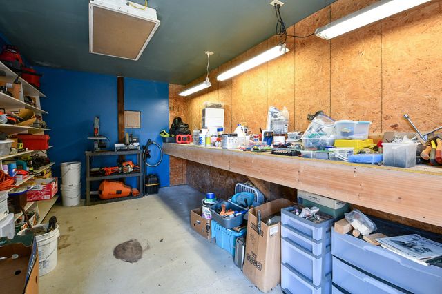 Rr1 Box 335 County Road 509 Road, Ava, MO 65608