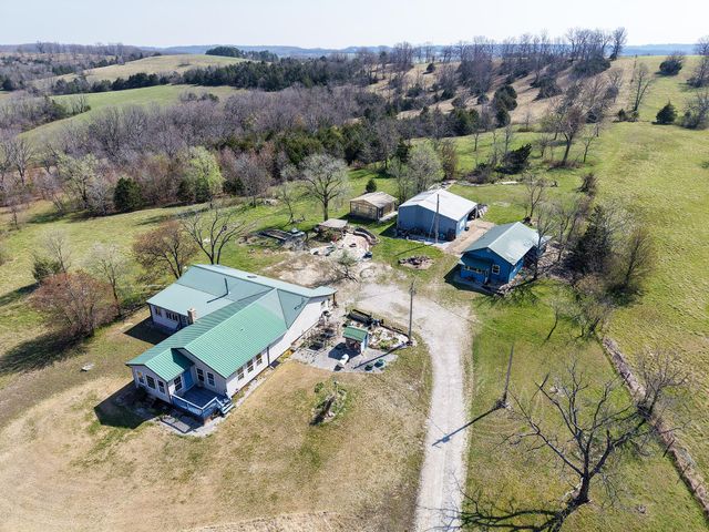 Rr1 Box 335 County Road 509 Road, Ava, MO 65608