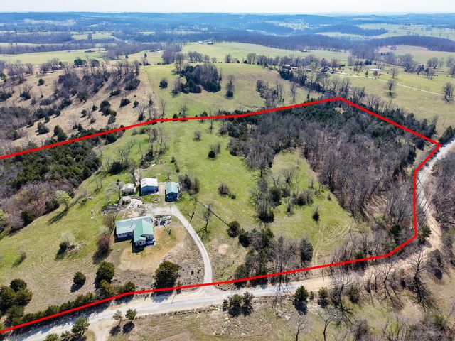 Rr1 Box 335 County Road 509 Road, Ava, MO 65608