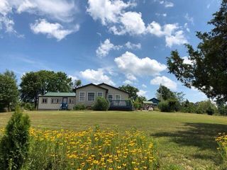 Rr1 Box 335 County Road 509 Road, Ava, MO 65608