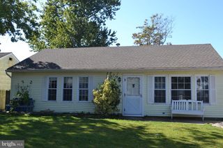99 VILLAGE DR, Barnegat, NJ 08005