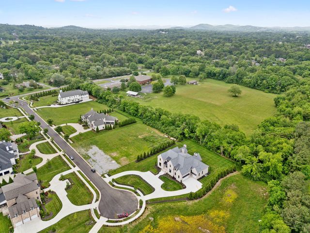 8901 Palmer Way, Brentwood, TN 37027