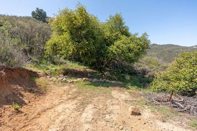 7 Hombre Ln, Murrieta, CA 92562