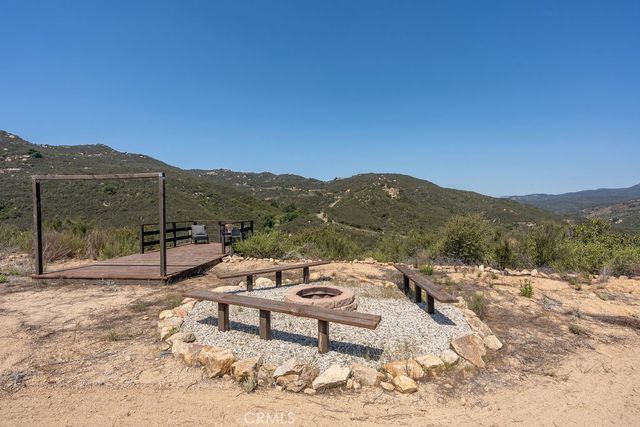 7 Hombre Ln, Murrieta, CA 92562