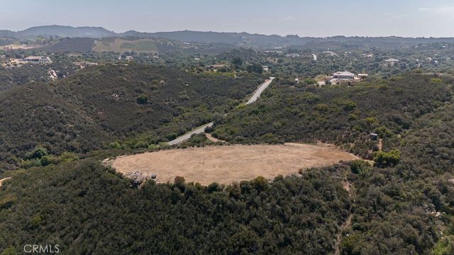 7 Hombre Ln, Murrieta, CA 92562