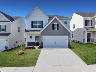 125 Farmwell Drive, Woodruff, SC 29388