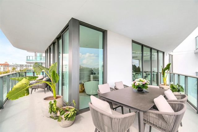 9901 W Bay Harbor Dr (2cover parking+storage) 401, Bay Harbor Islands, FL 33154