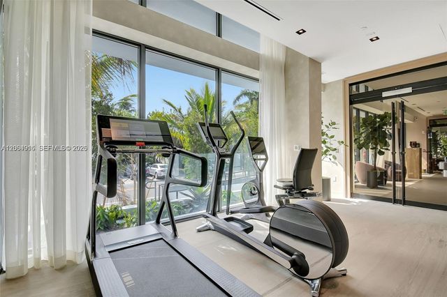9901 W Bay Harbor Dr (2cover parking+storage) 401, Bay Harbor Islands, FL 33154