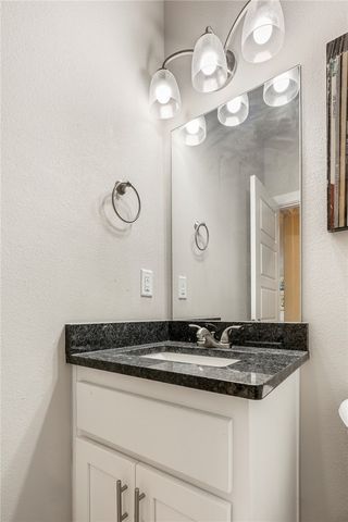 3601 SW Carter Road, Bentonville, AR 72713