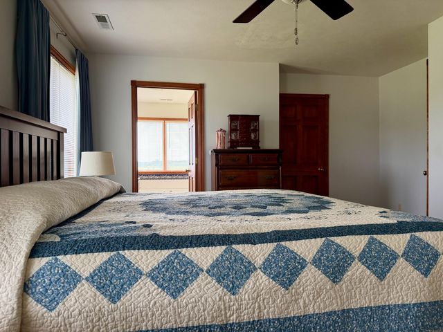 1960 S Fernwood Drive, Knox, IN 46534