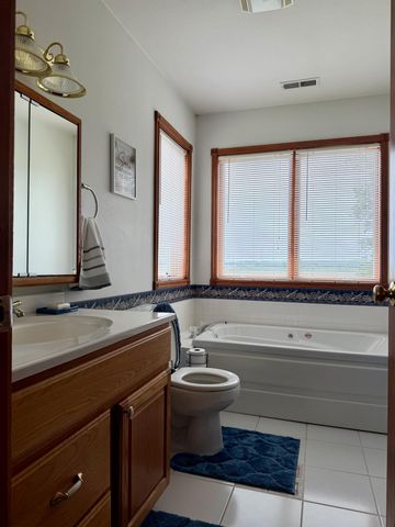 1960 S Fernwood Drive, Knox, IN 46534