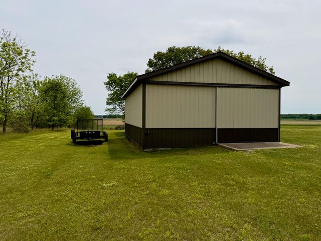 1960 S Fernwood Drive, Knox, IN 46534