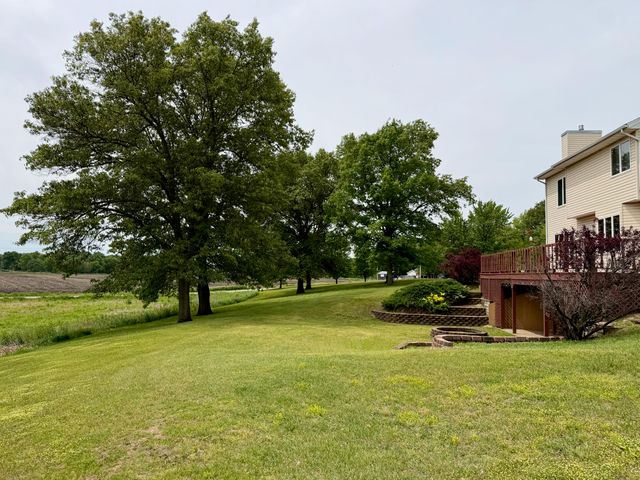 1960 S Fernwood Drive, Knox, IN 46534