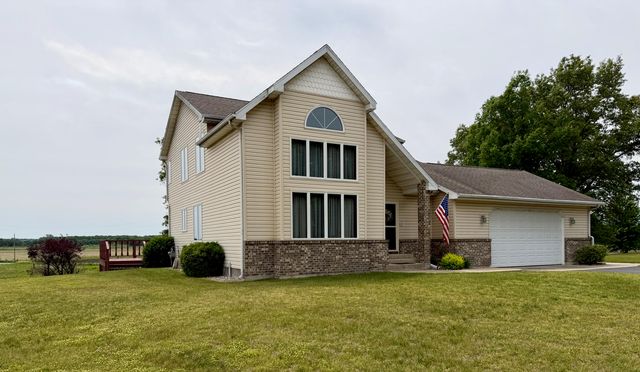 1960 S Fernwood Drive, Knox, IN 46534