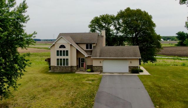 1960 S Fernwood Drive, Knox, IN 46534