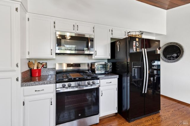 3406 Deerfield Ct, Napa, CA 94558