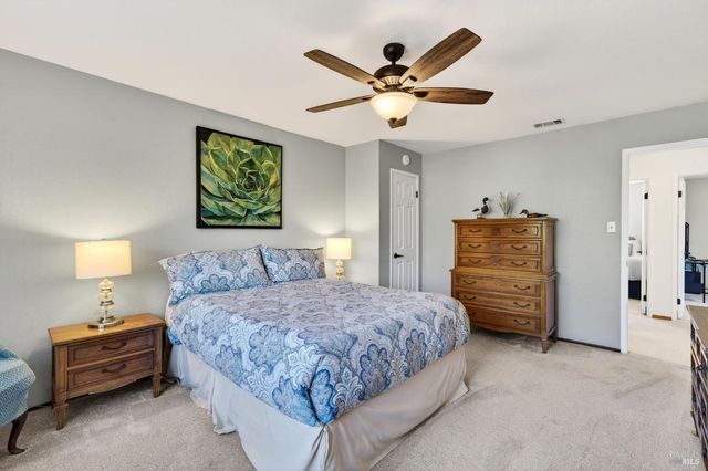 3406 Deerfield Ct, Napa, CA 94558