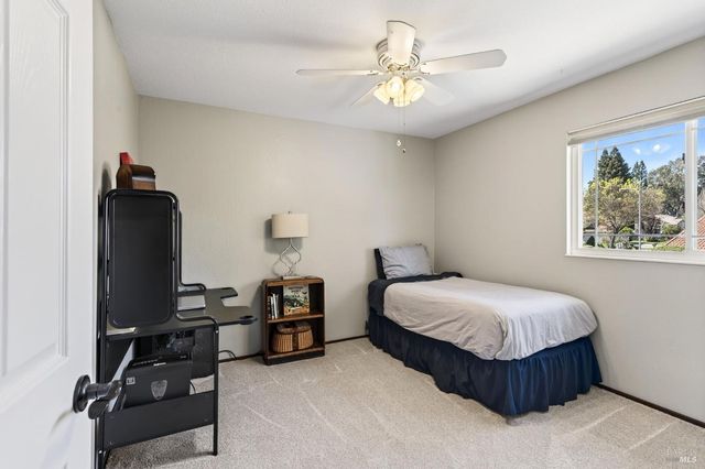 3406 Deerfield Ct, Napa, CA 94558