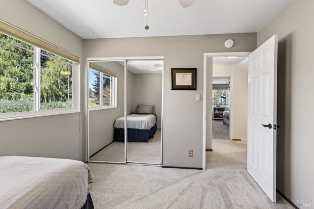 3406 Deerfield Ct, Napa, CA 94558