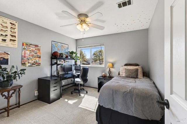 3406 Deerfield Ct, Napa, CA 94558