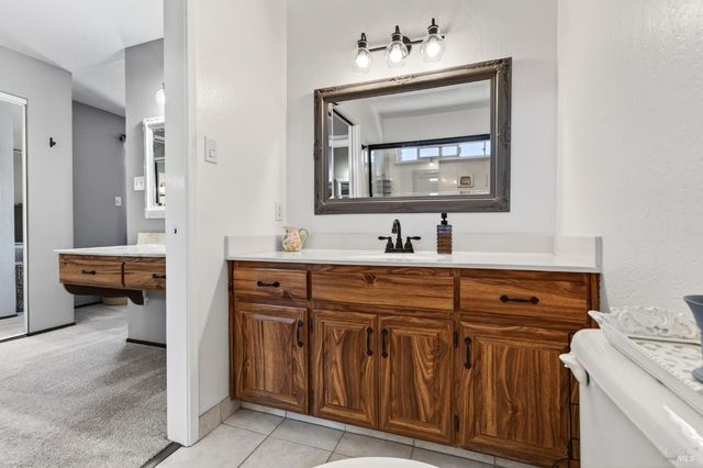 3406 Deerfield Ct, Napa, CA 94558