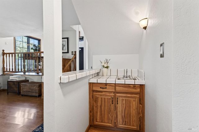 3406 Deerfield Ct, Napa, CA 94558